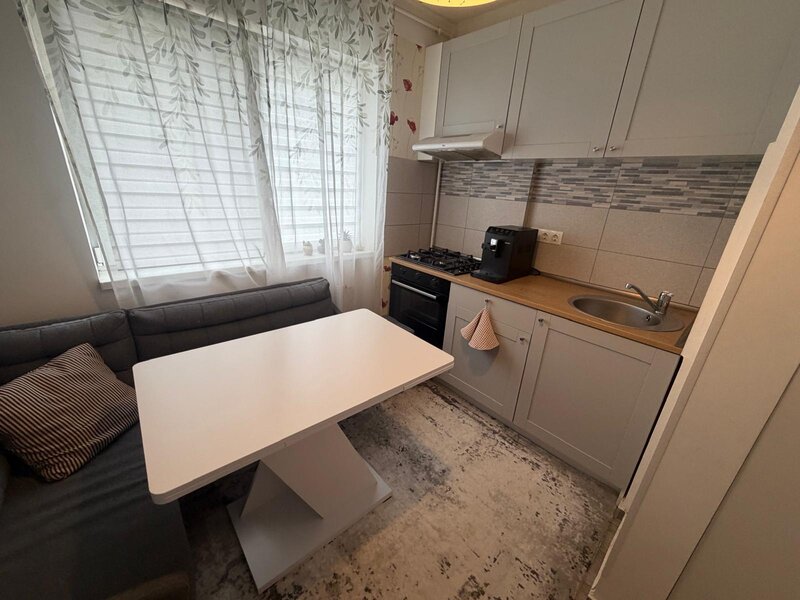 Oltenitei, Vitan Barzesti, bloc din 2017, centrala + loc de parcare